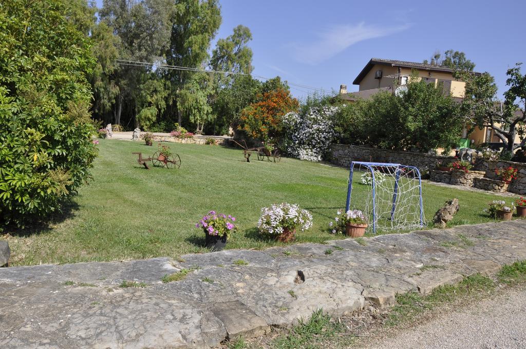 Agriturismo Sechi Campanedda Экстерьер фото